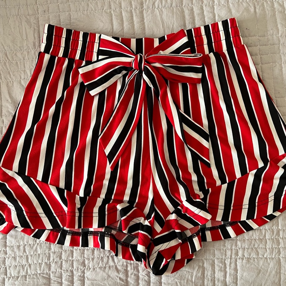 Express striped small ruffle shorts